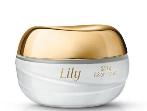 Creme Hidratante Acetinado Lily, 250g